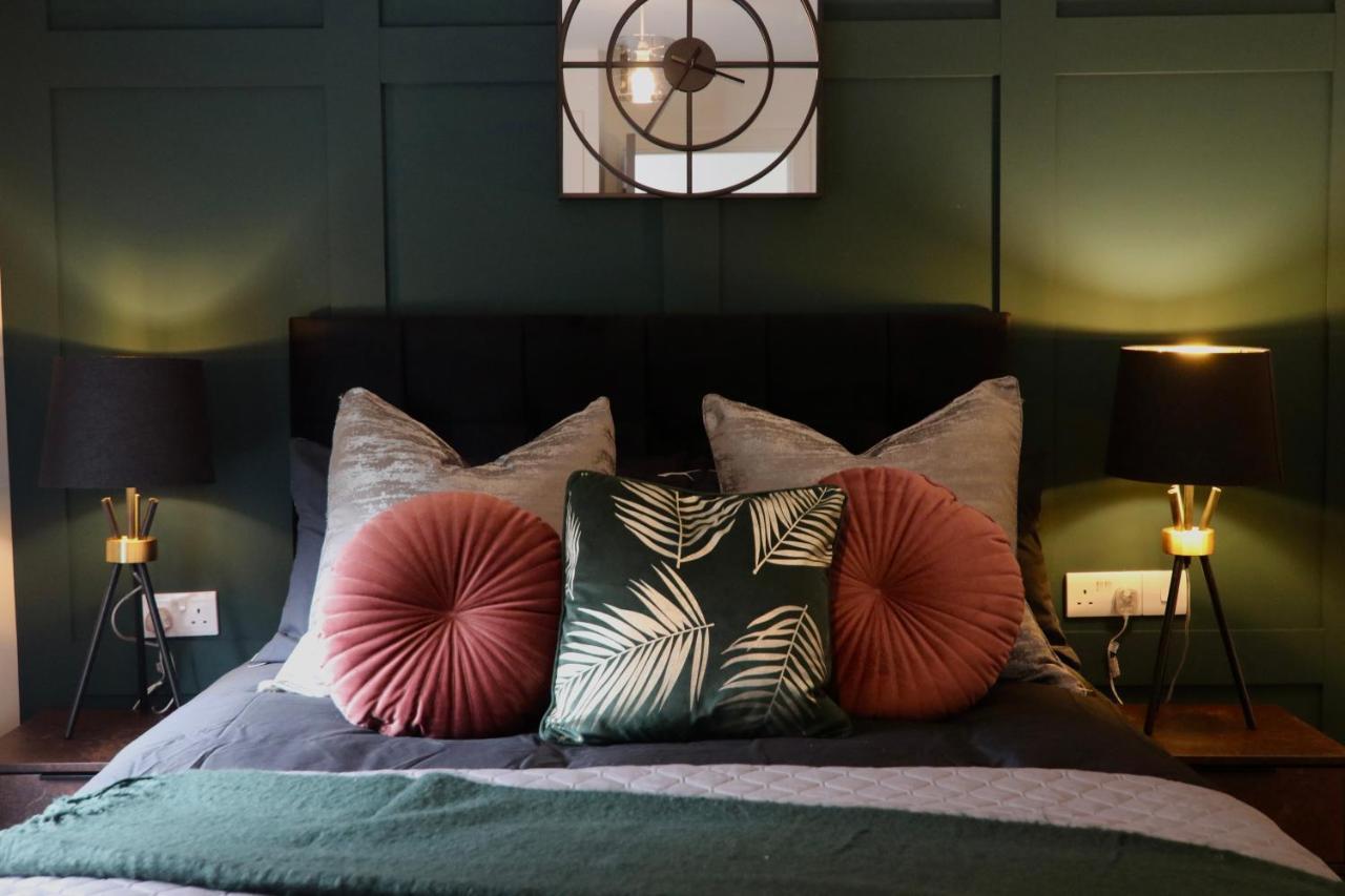 Boutique 5 Bed Home On Birdwell Road - Free Parking シェフィールド エクステリア 写真
