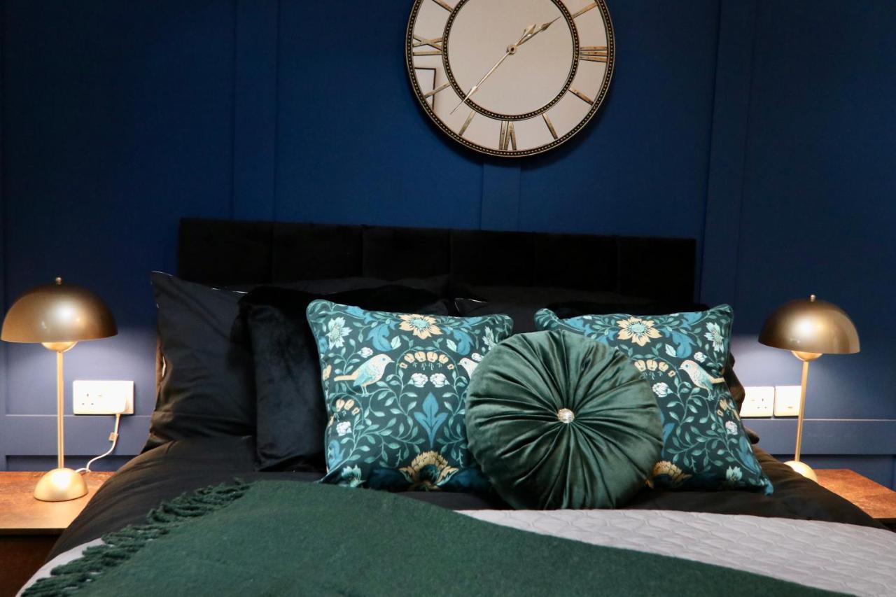 Boutique 5 Bed Home On Birdwell Road - Free Parking シェフィールド エクステリア 写真