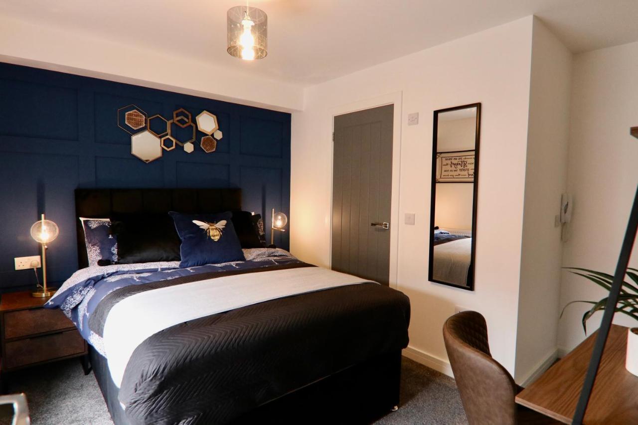 Boutique 5 Bed Home On Birdwell Road - Free Parking シェフィールド エクステリア 写真