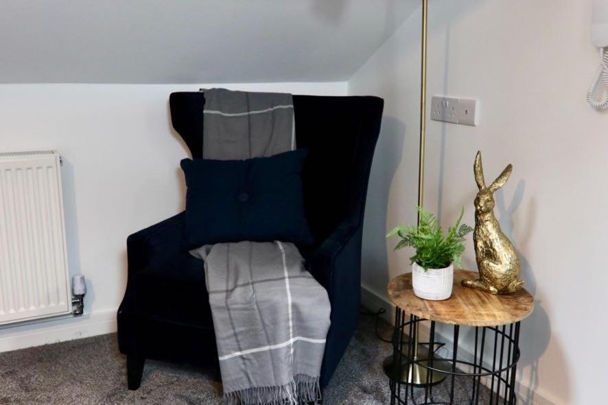 Boutique 5 Bed Home On Birdwell Road - Free Parking シェフィールド エクステリア 写真